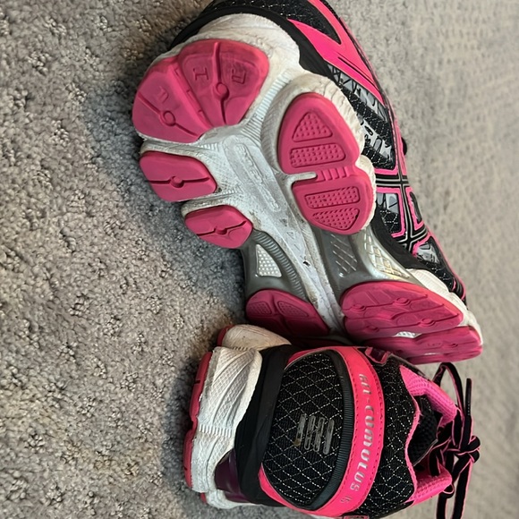 ASICS Cumulus 15 US8 - Picture 7 of 11